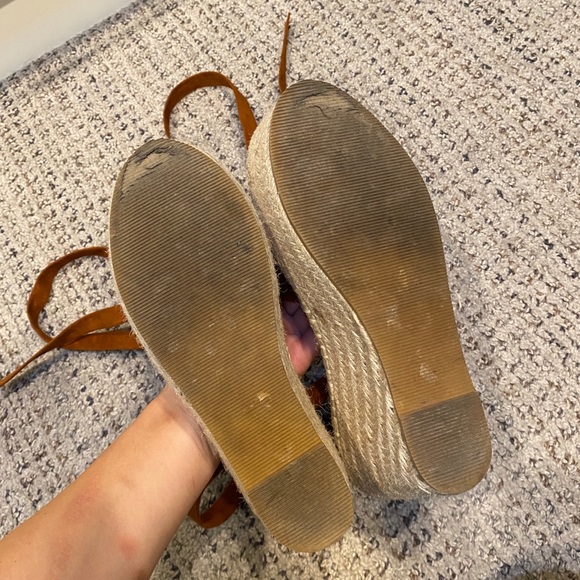 ASOS platform sandals - Picture 3 of 3